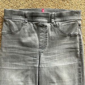 SPANX Pull On Grey Denim Jeggings, M